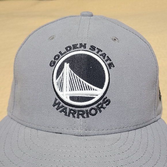 New Era Golden State Warriors fitted hat size 7 1/4 - Picture 2 of 7